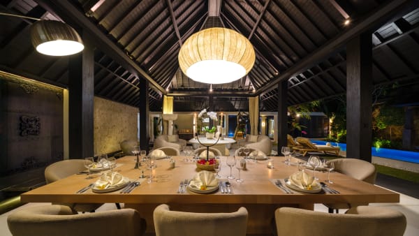 Elite Havens - Des Indes II - Seminyak Bali Indonesia - Intimate dining and living pavilion at night